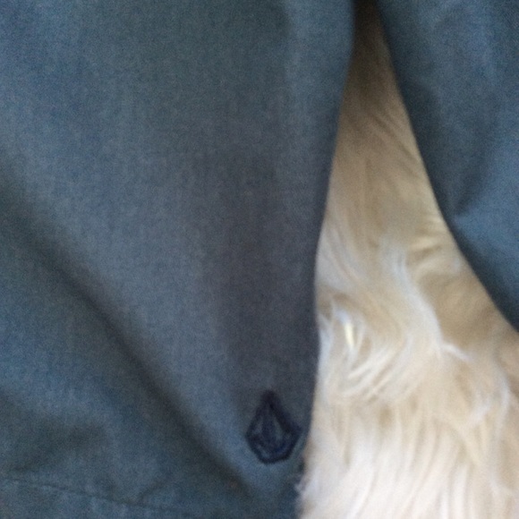 VOLCOM CHINO SHORTS - Picture 4 of 5